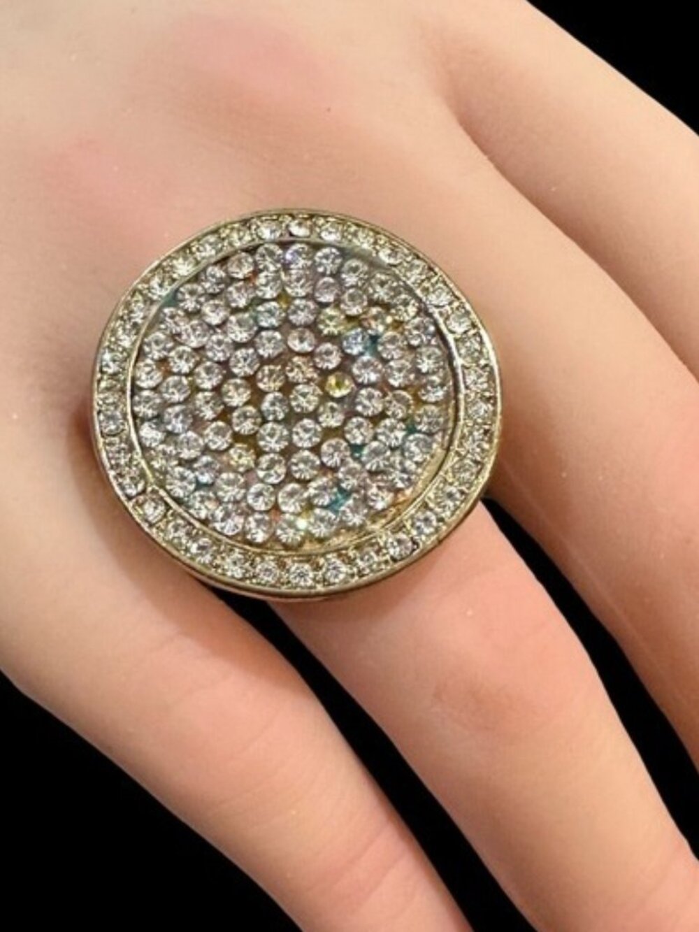 Statement Stretch Ring Gold Tone Crystal Inlay Size 8.5 Cocktail Womens Jewelry